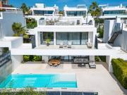 Exclusiva Villa / Chalet de 475 m2 en venta en Marbella,...