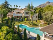 Exclusiva Villa / Chalet de 712 m2 en venta en Marbella,...