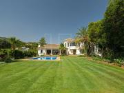 Exclusiva Villa / Chalet de 831 m2 en venta en...