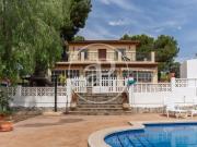 Exclusiva Villa / Chalet en venta Alicante, España