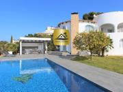 Exclusiva Villa / Chalet en venta Jávea, España