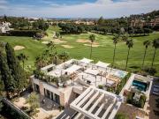 Villa / Chalet de lujo de 685 m2 en venta en Marbella,...