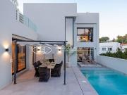 Exclusiva Villa / Chalet en venta Marbella, España