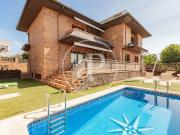 Exclusiva Villa / Chalet en venta Pozuelo de Alarcón,...