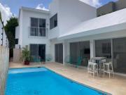 Exclusiva Villa de 4 Recámaras con Alberca Privada en...