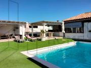 Exclusiva Villa de Lujo con Piscina en Corralejo