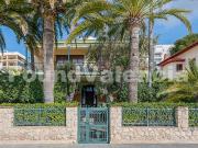 Exclusiva Villa en Primera Línea de Playa en Benicàssim...
