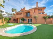 Exclusiva Villa en venta Benalmádena, Andalucía