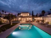Exclusiva Villa en venta Nueva Andalucia, España