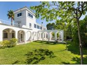 EXCLUSIVA VILLA/CHALET EN ALBOLOTE