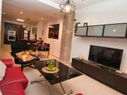 Exclusiva vivienda que combina elegancia, confort y...