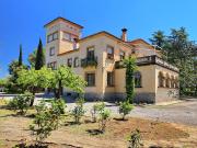 Exclusiva casa en Matadepera, una joya arquitectónica de...