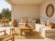 Exclusiva villa independiente de obra nueva em Montesolana