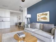 Exclusive 2 room apartment marina tower