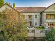Exclusive Cluster in Hyde Park French Flair