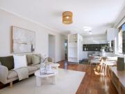 Exclusive courtyard, vacant and ready to make your own!