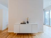 Exclusive, fully furnished 2 room luxury studio in the 3...