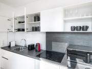 Exclusive Kohlmarkt 1 BR w/ Elevator, walk to Metro U1,...