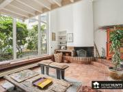 Exclusive. Located in one of Montmartre's most...