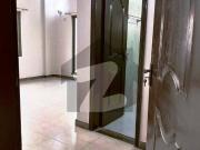 Exclusive Near Mosque & Park 3rd Floor 4Bedroom...