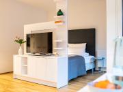 Exclusive serviced apartment next to river Main and near...