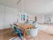 Exclusive, spacious and light flooded apartment with...