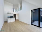 EXCLUSIVER ERSTBEZUG DACHWOHNUNG MIT FREIFLÄCHEN EXCLUSIVER ERSTBEZUG DACHWOHNUNG MIT FREIFLÄCHEN