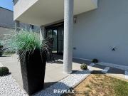 Exclusives Zweifamilienhaus mit 250m2