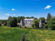 Exclusivité 1H20 de Paris Elégant château Louis Xiii en....