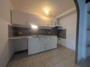 EXCLUSIVITE A LOUER MAISON DE VILLE 3/4 PIECES 85 m²...