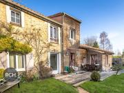 Exclusivité A proximité de Montfort l'Amaury Jolie...