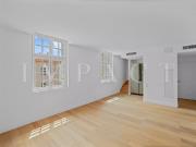 EXCLUSIVITÉ: Antibes, Le Grand Hôtel, plein centre, 3...