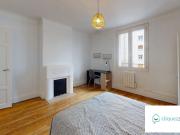 EXCLUSIVITE Appartement 4 pièces meublés secteur Clemencea