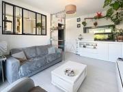 EXCLUSIVITE CANNES CENTRE/ST JEAN BEAU 2P DERNIER ETAGE VUE