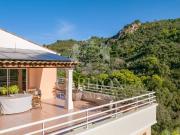 EXCLUSIVITE: CANNES Croix des Gardes Penthouse au calme...