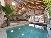 Exclusivite Commanderie du 17eme siecle avec piscine...