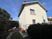 Exclusivité Côte Pavée: Maison à rénover située entre le