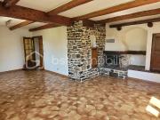 EXCLUSIVITÉ: Grande Bâtisse à Thorame Haute