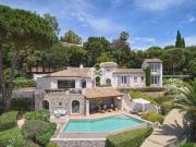 EXCLUSIVITÉ La Pinède Vue mer panoramique Proche plage...