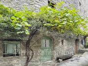 Exclusivité ! Magnifique maison de village avec terrasse...