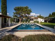 Exclusivité, maison avec piscine et vue sur le Luberon...