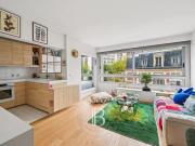 Exclusivité Paris 16 Auteuil Grand studio Rénové Lumineux