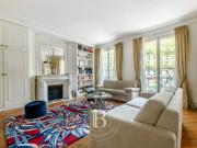 Exclusivité Paris 6 Appartement orienté Sud/ Est 2...