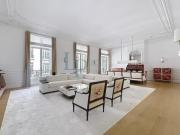 Exclusivité Paris 8ème Parc Monceau Immeuble de grand...