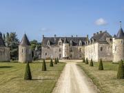 Exclusivité Val de Loire Ravissant château du XVème...