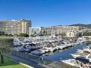 EXCLUSIVITE VUE MARINA PLAGES ET COMMODITES A PIEDS