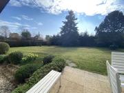 EXCLUSIVITY – 9 Room Detached Villa with Garden