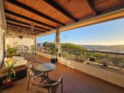 Exclusivo Apartamento com piscina, garagem e arrecadação...