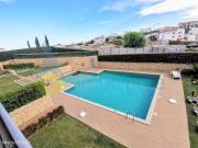 EXCLUSIVO: Apartamento de 3 quartos, a p da praia dos...