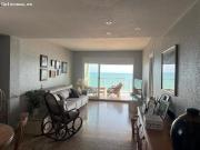 Exclusivo apartamento en primera línea de playa con...